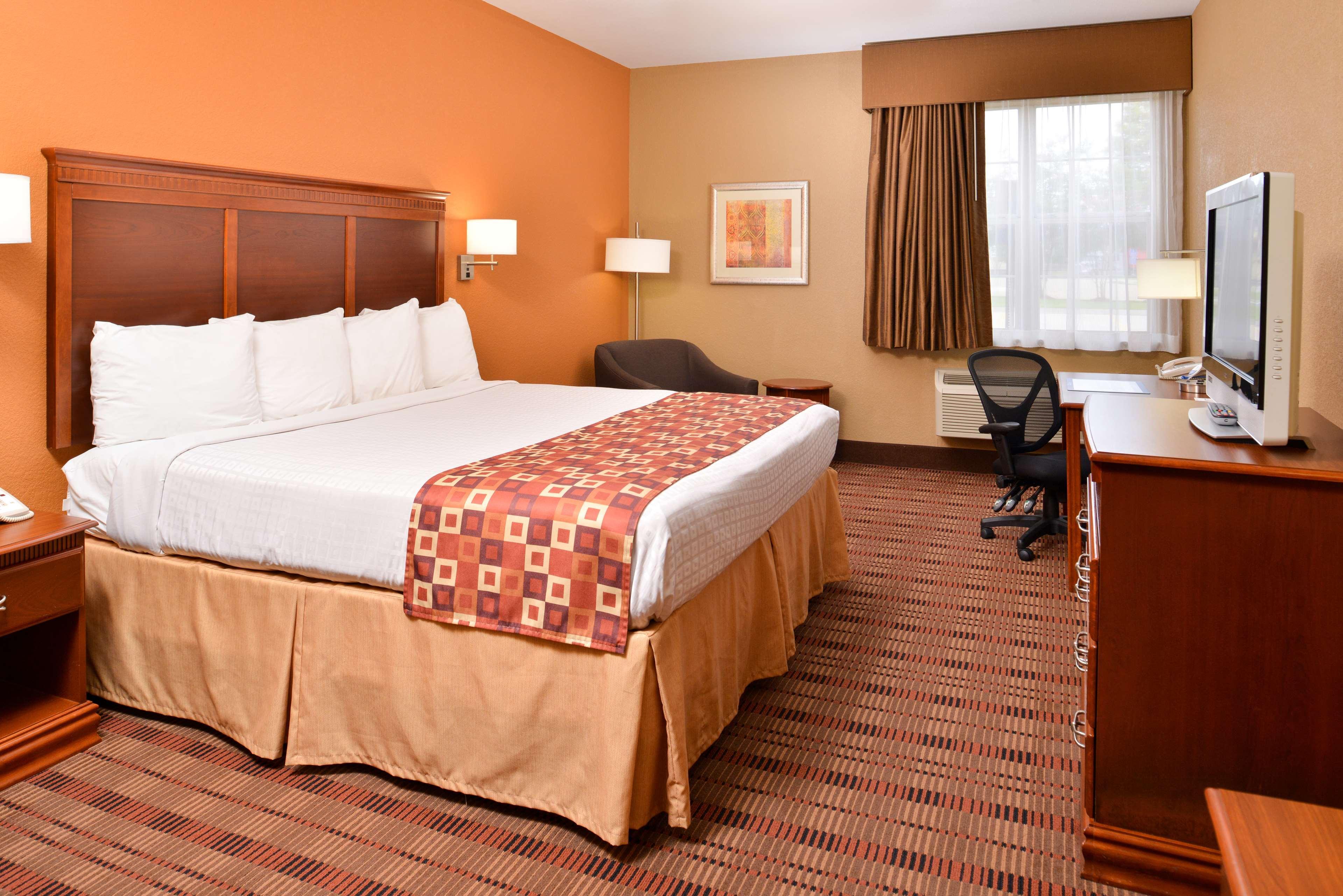 Best Western Plaquemine Inn Bagian luar foto
