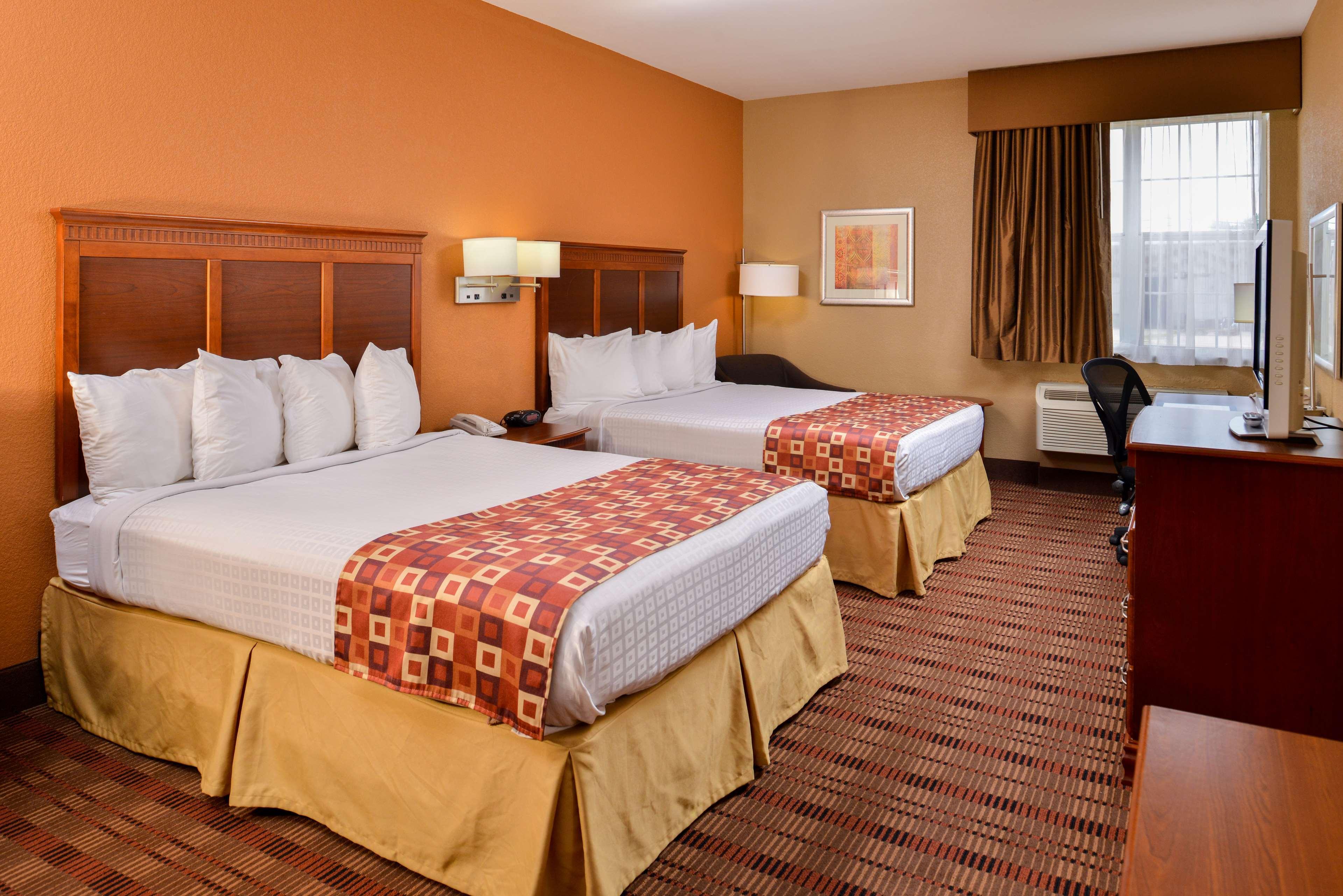 Best Western Plaquemine Inn Bagian luar foto