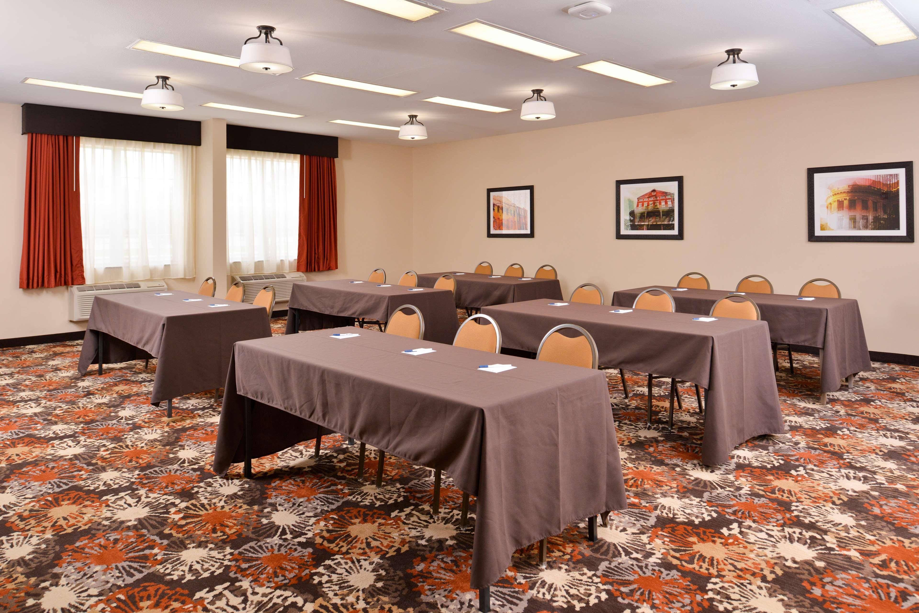 Best Western Plaquemine Inn Bagian luar foto