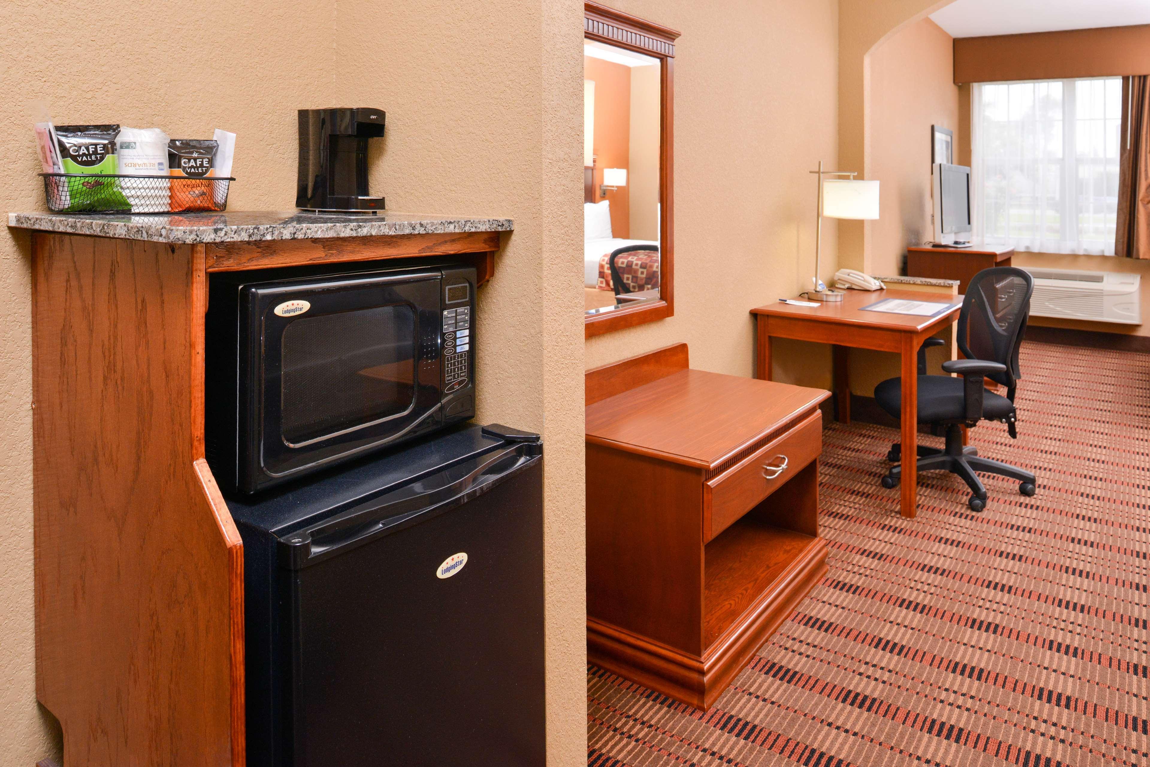 Best Western Plaquemine Inn Bagian luar foto