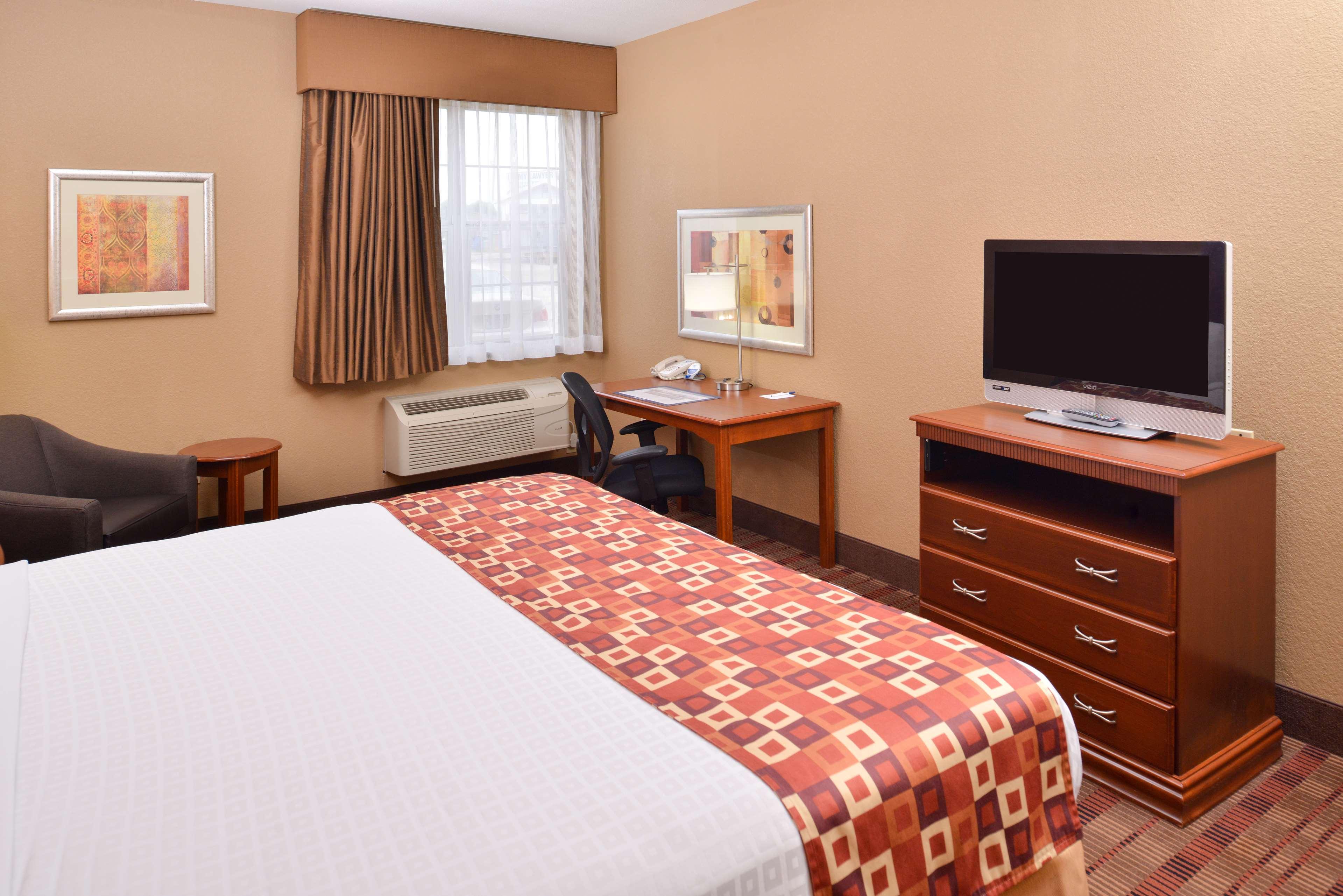 Best Western Plaquemine Inn Bagian luar foto