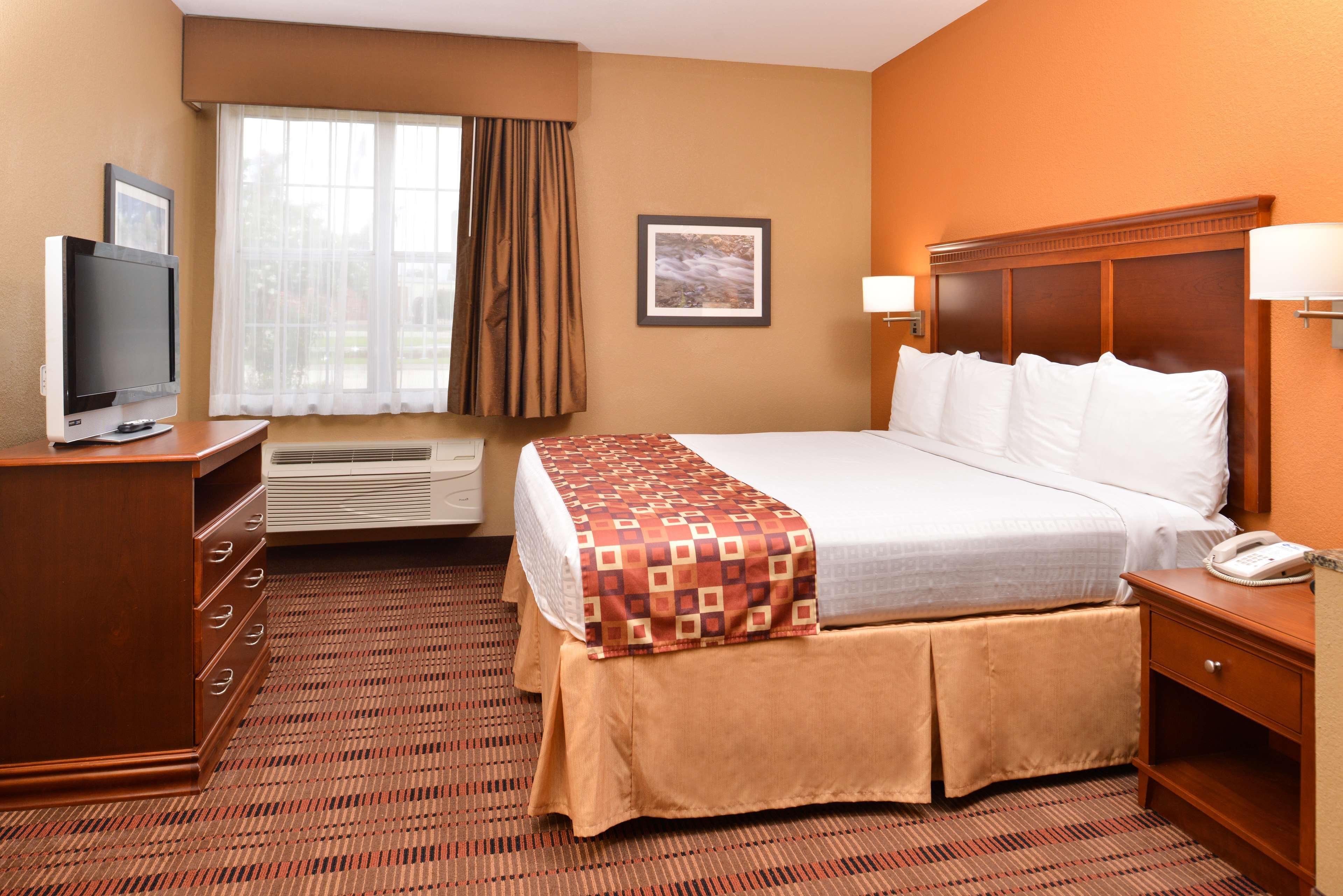 Best Western Plaquemine Inn Bagian luar foto