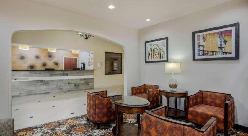 Best Western Plaquemine Inn Bagian luar foto