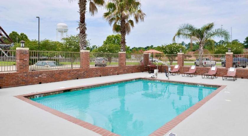 Best Western Plaquemine Inn Bagian luar foto